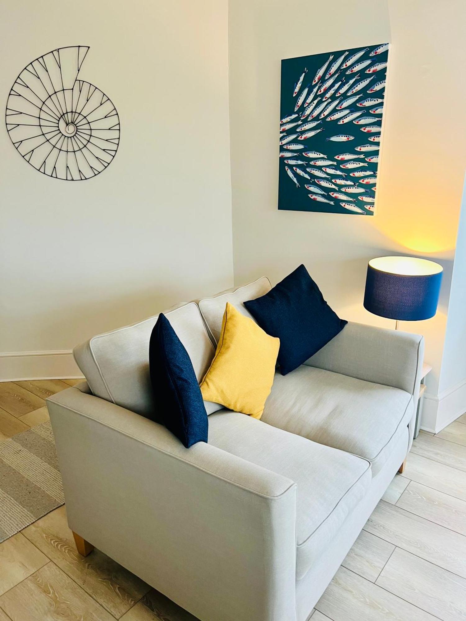 High Tides Apartman Lyme Regis Kültér fotó